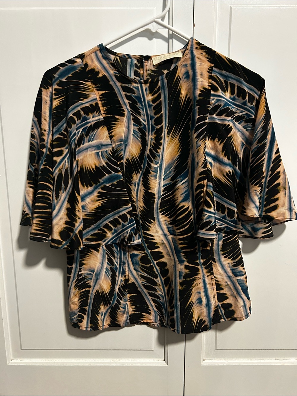 Ulla Johnson Women’s Abstract Feather-Print Top in Black & Tan